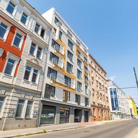 Brand New One Bedroom Apartment #54 In Brand New Building With Free Parking Praga Zewnętrze zdjęcie